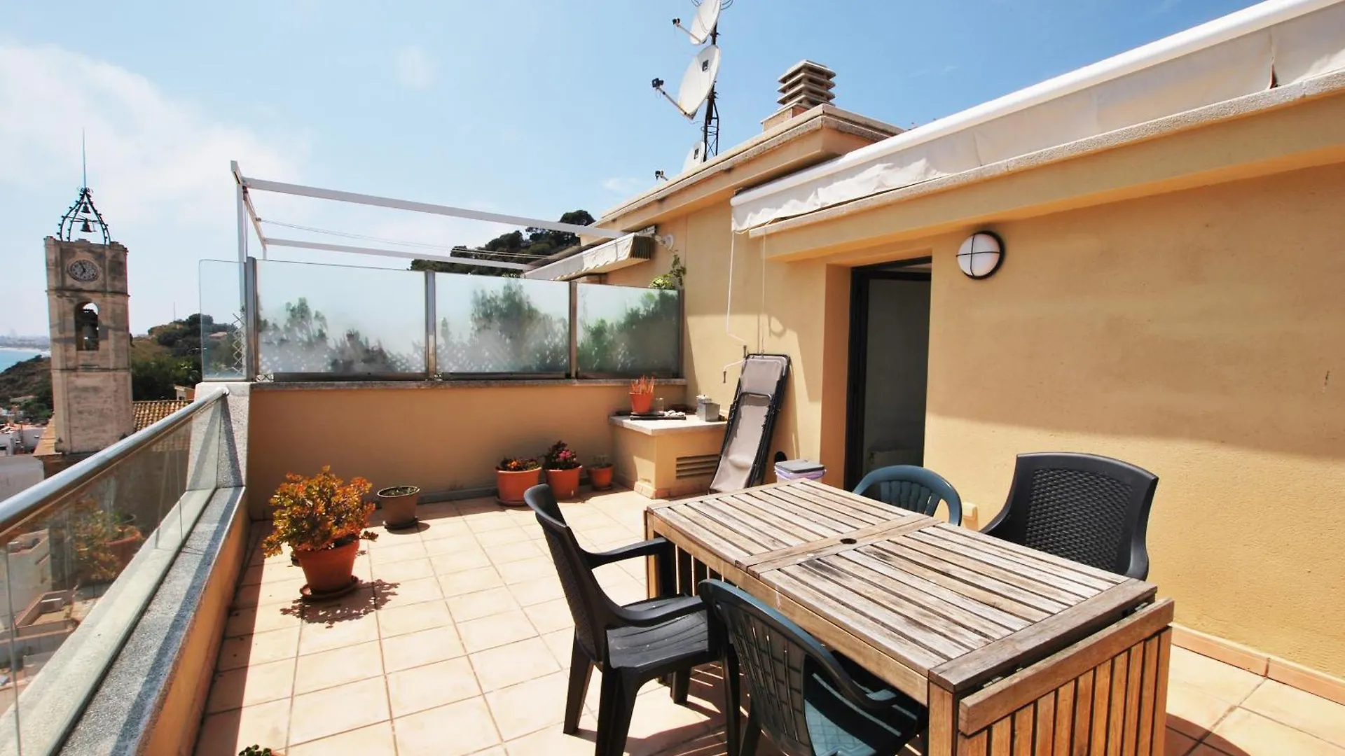 Waves And Sky Apartamento Montgat